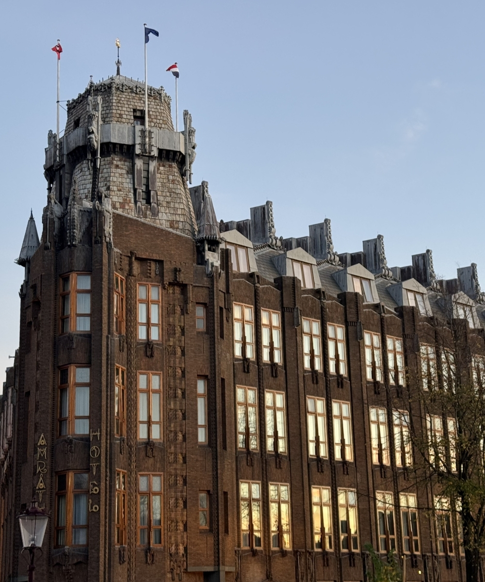 amsterdam hotel